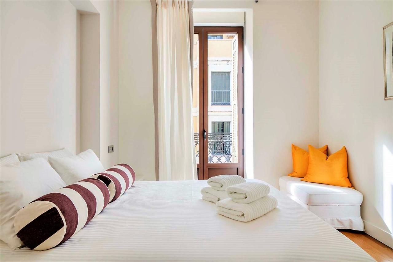 Sebastian Souviron Suites In Malaga By Solaga Holiday Homes Buitenkant foto